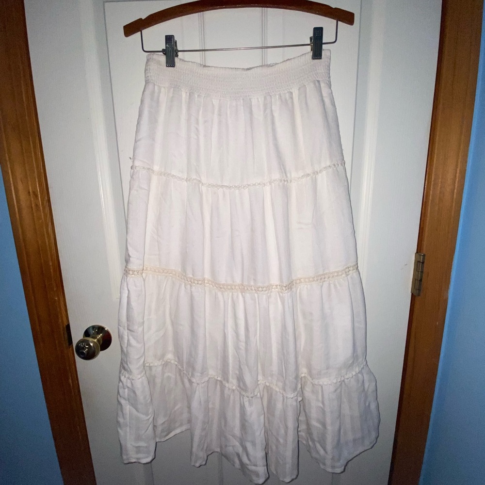 LOFT White Tiered Skirt